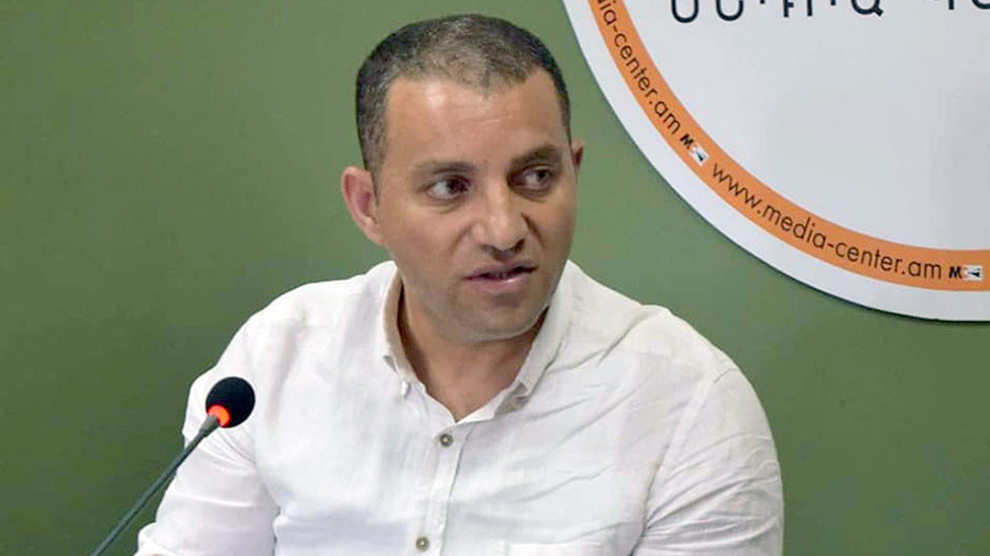 v_kerobyan Vahan Kerobyan