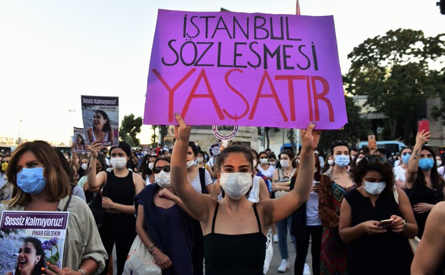 turkey-women Turkey women protest