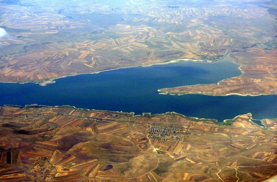 Akhuryan reservoir