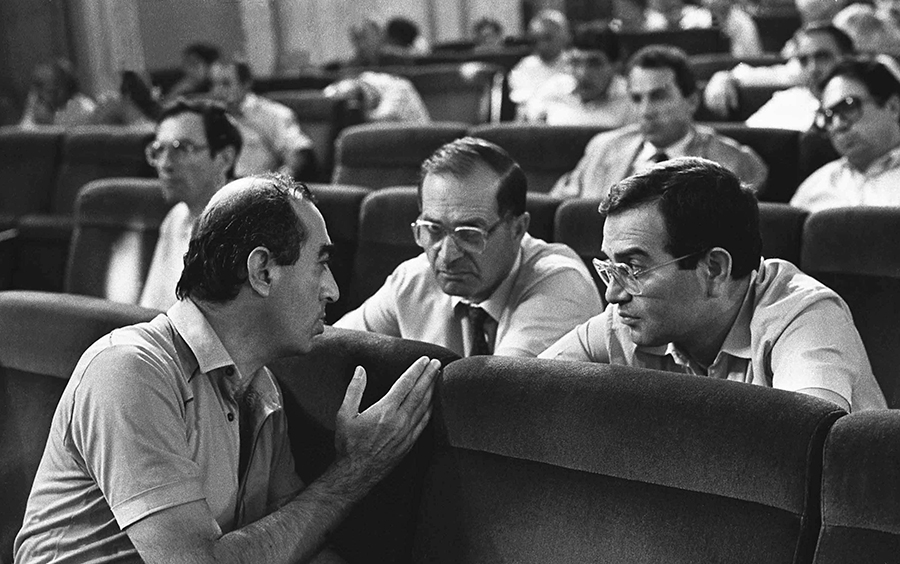 Armenia parliament 1990