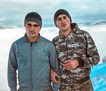 Mnats asoyan & Ogsen