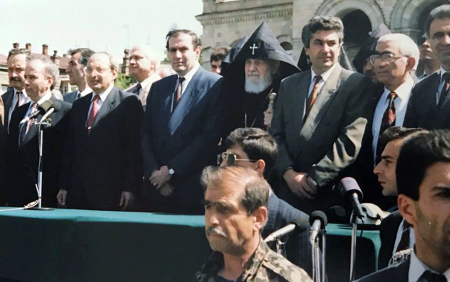 arm-army Armeniaan army