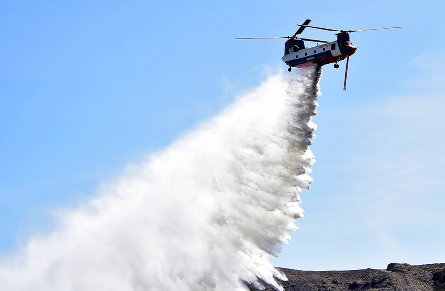 ch-47-chinook CH-47 "Chinook"