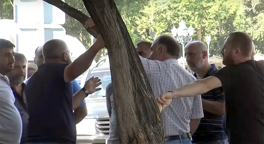 protest-gov-1 Protest