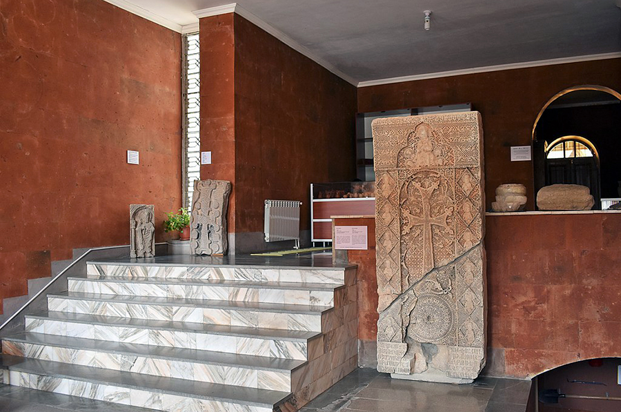 Yeghegnadzor Museum