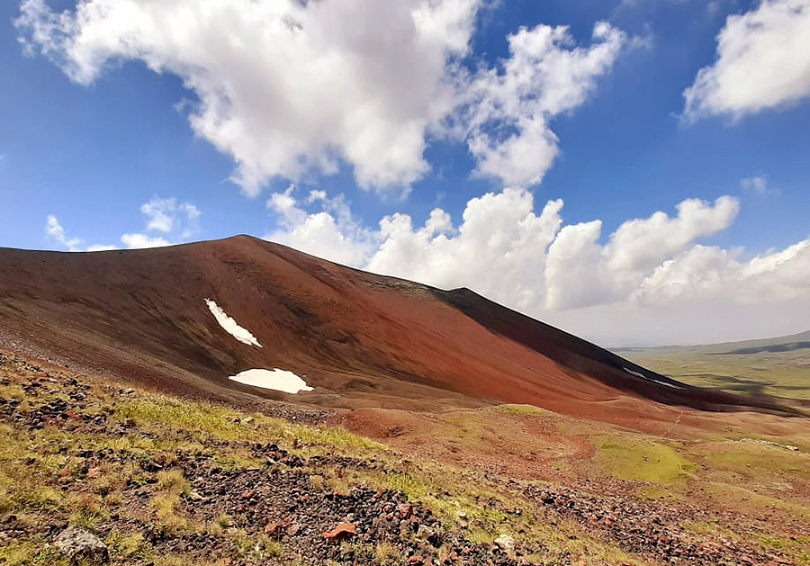 karmir-katar-2 Karmir Katar mountain