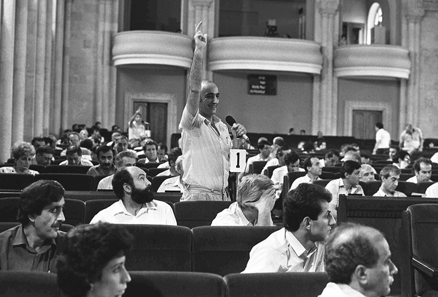 v_siradeghyan-7 Vano Siradeghyan