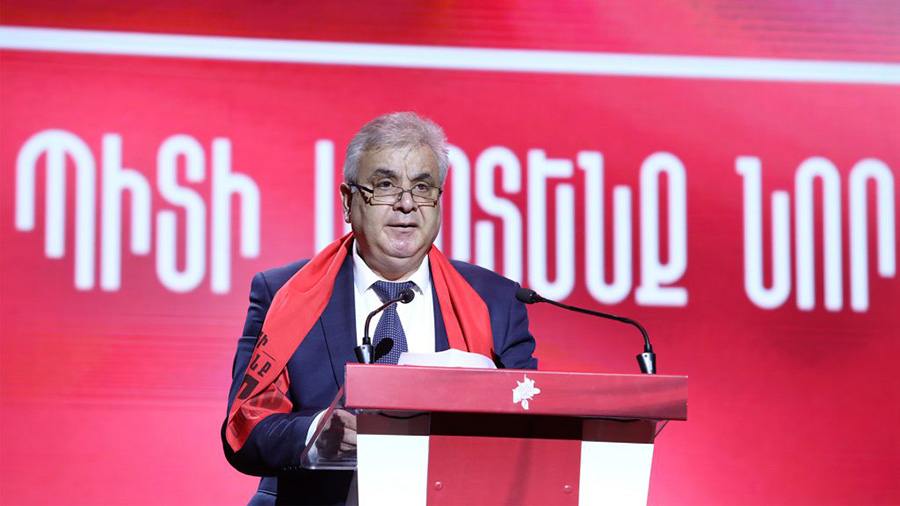 a_mosiyan Arthur Mosiyan