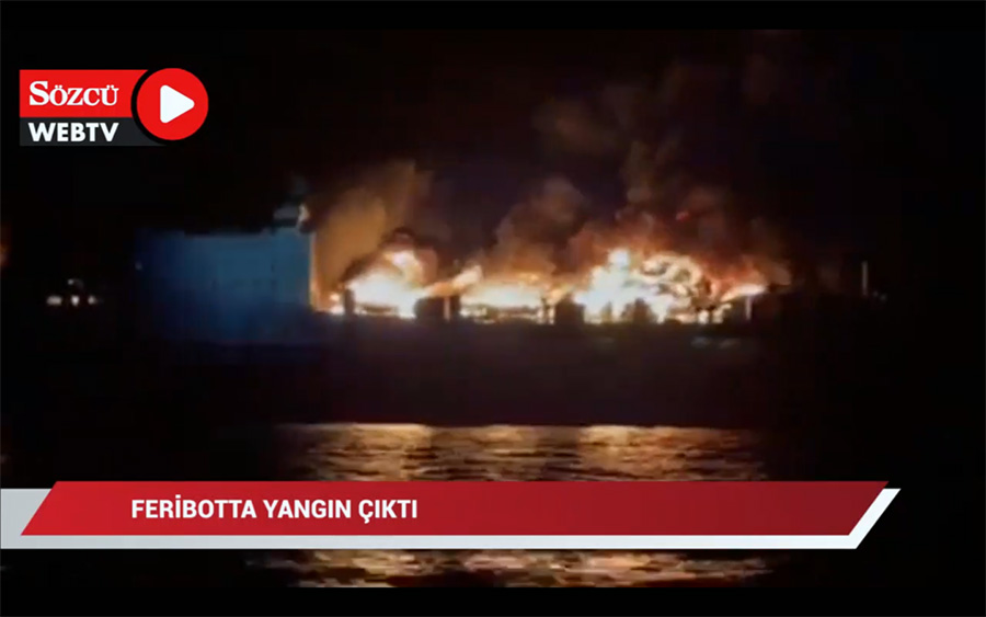 greece-ship-fire ship fire