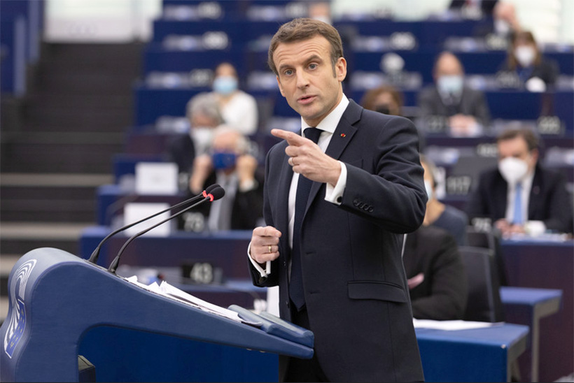 macron-2 Emmanuel Macron