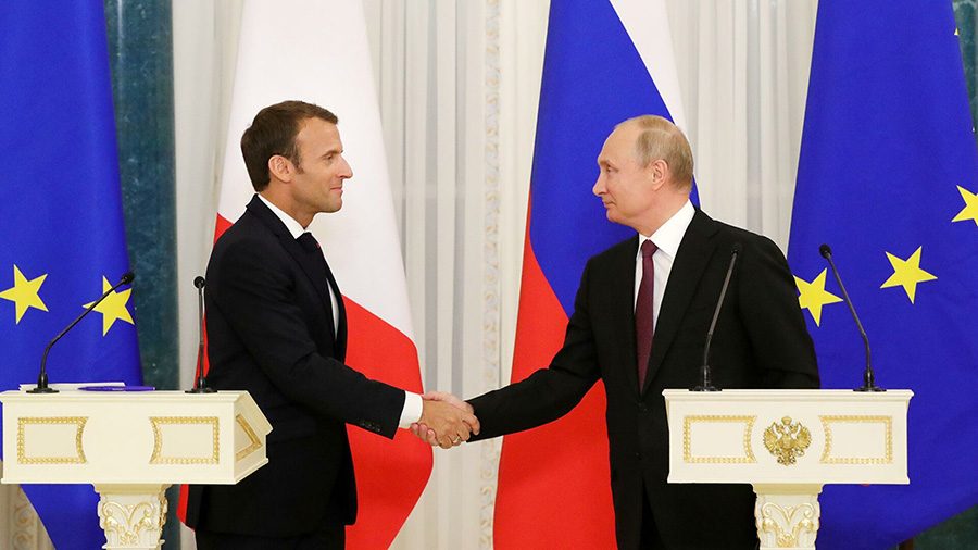 macron-putin-1 Macron & Putin