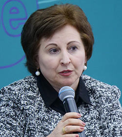 Anahit Yernjakyan