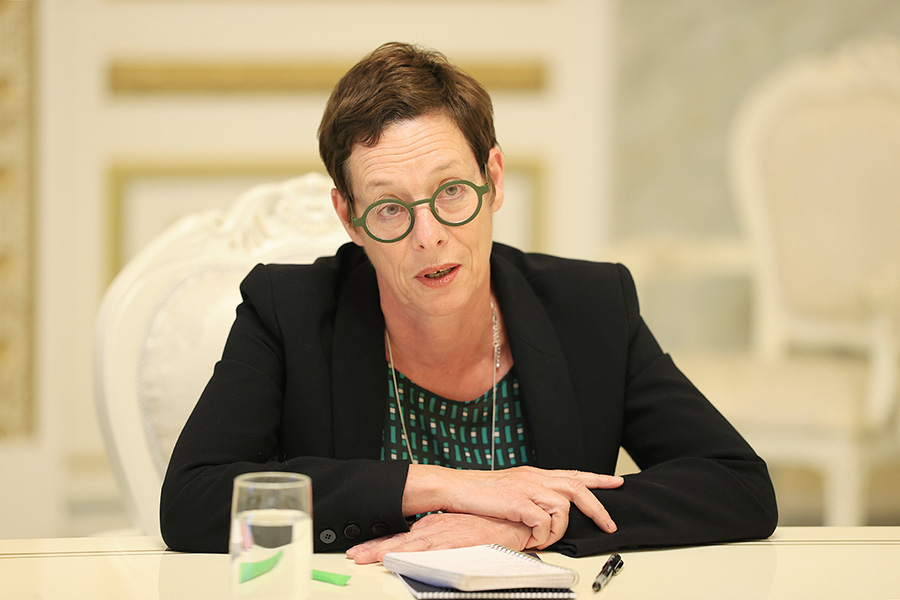 a_louyot-4 Anne Louyot