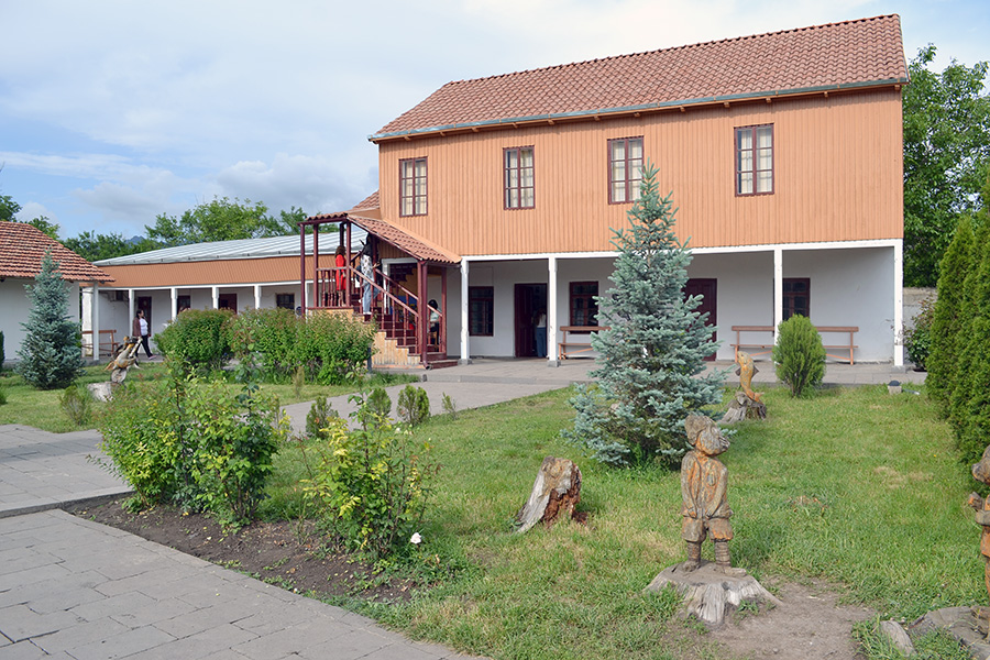 Hovhannes Tumanyan museum