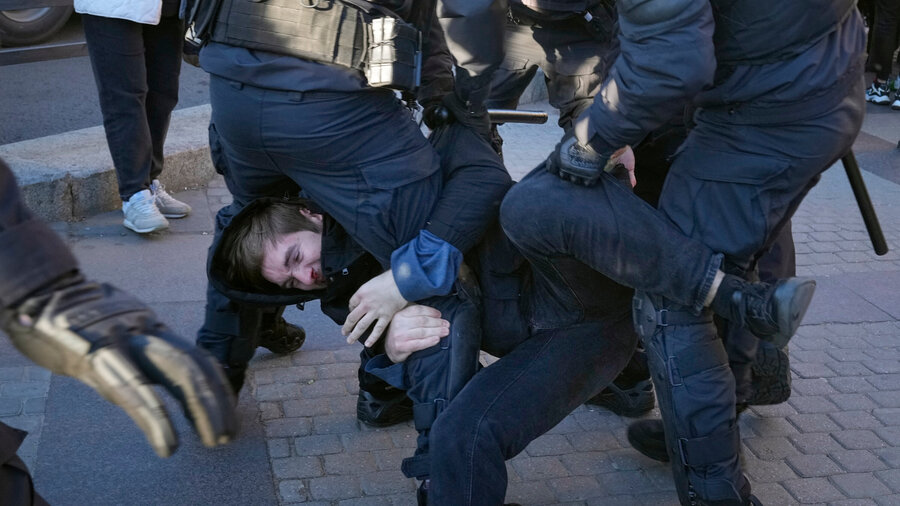 anti-mobilization protests in Russia