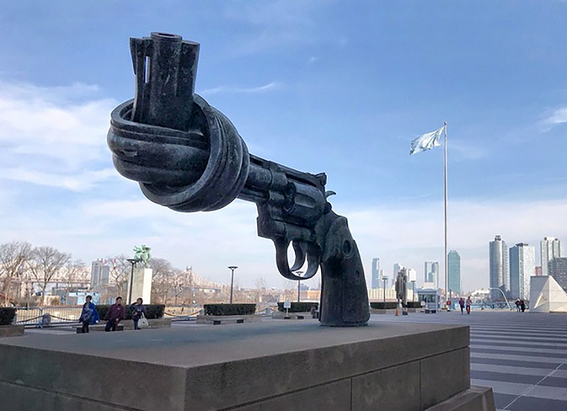 image-un-sculpture UN sculpture