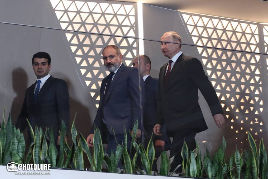 Putin and Pashinyan met at CSTO