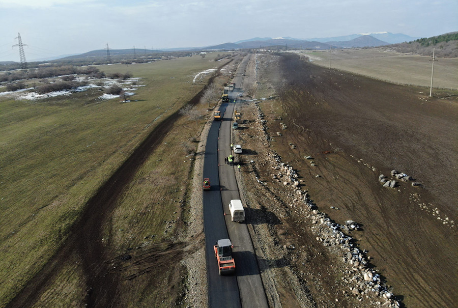 Armenia-Georgia road