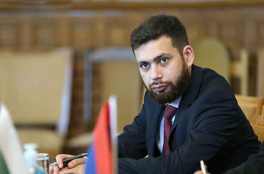 Վահան Կոստանյան