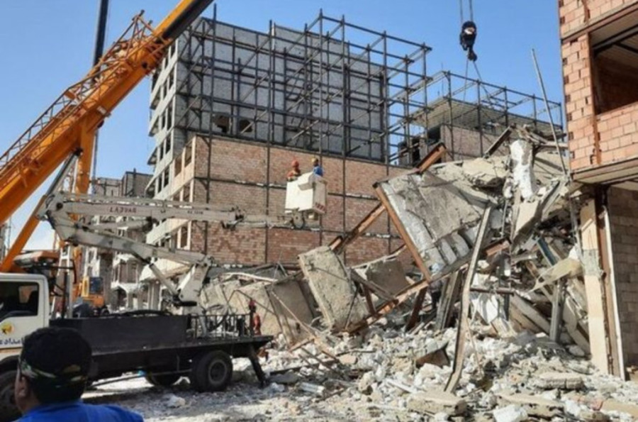 collapse փլուզված շենքեր Թեհրանում