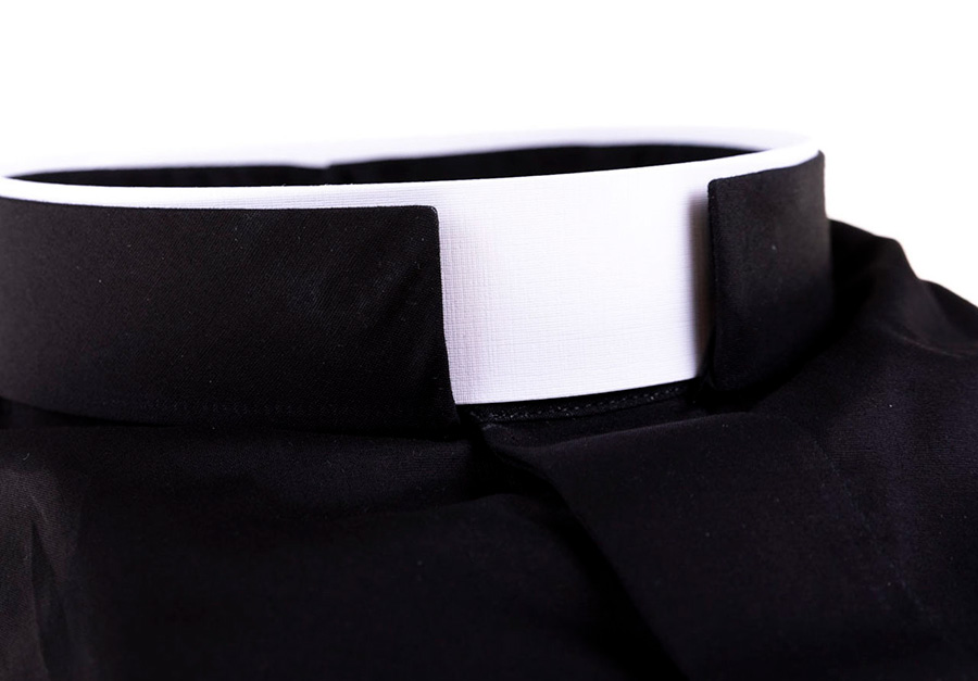 հոգեւորականի զգեստ