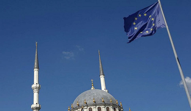ԵՄ դրոշը Ստամբուլում