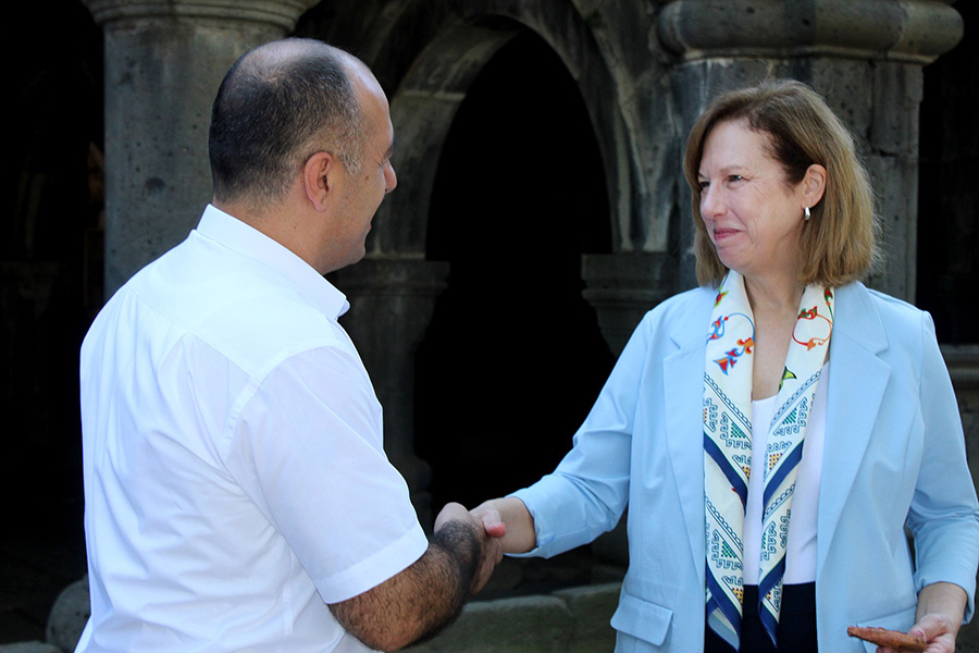 Հայաստանում ԱՄՆ դեսպան Քրիստինա Քվինը