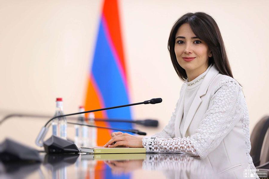 Անի Բադալյան