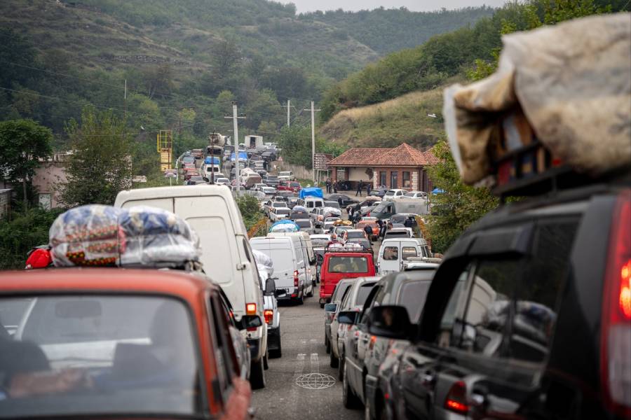 evacuation Արցախից տեղահանվածներ