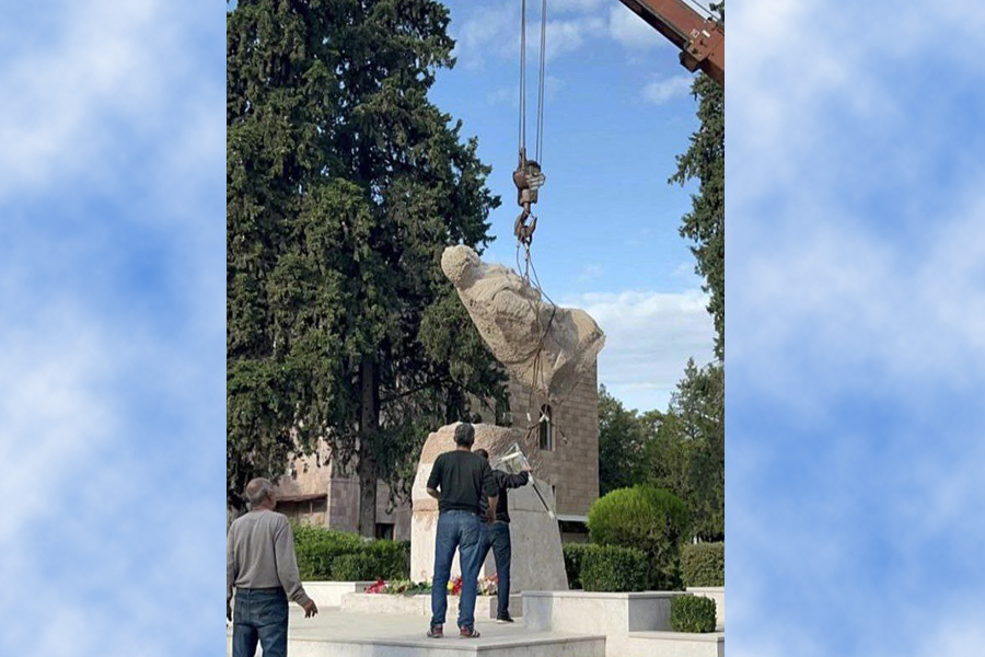 Մոնթե Մելքոնյանի արձանը Մարտունիում ապամոնտաժում են