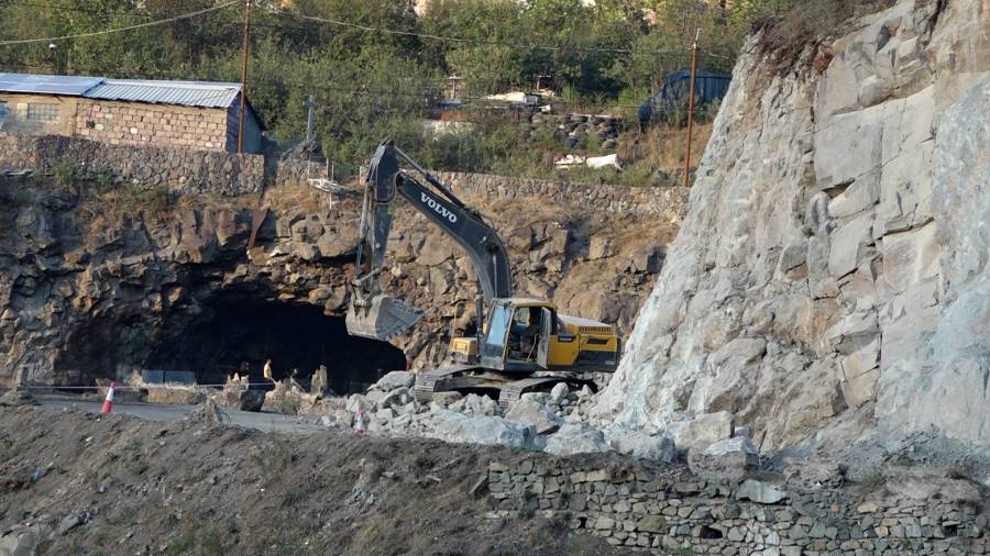 Սանահին տանող ճանապարհ