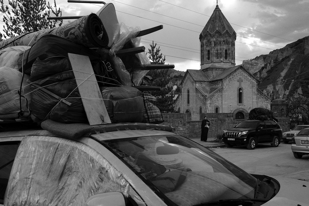 Արցախից տեղահանվածներ