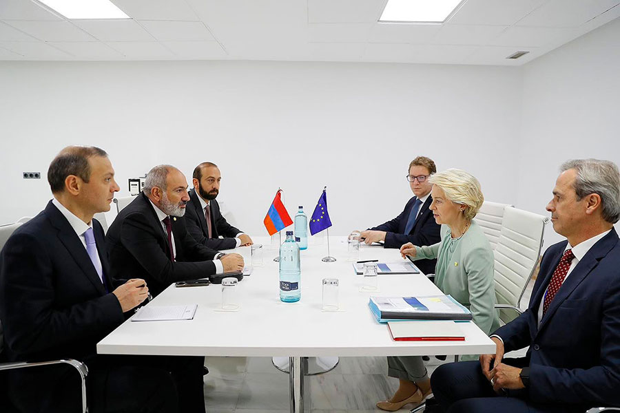 Եվրահանձնաժողովի նախագահի եւ ՀՀ վարչապետի համատեղ հայտարարությունը