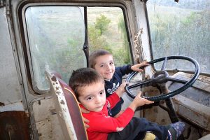 Մնացականի եւ Գրետայի երեխաները