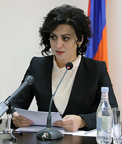 Աննա Մարտիկյան