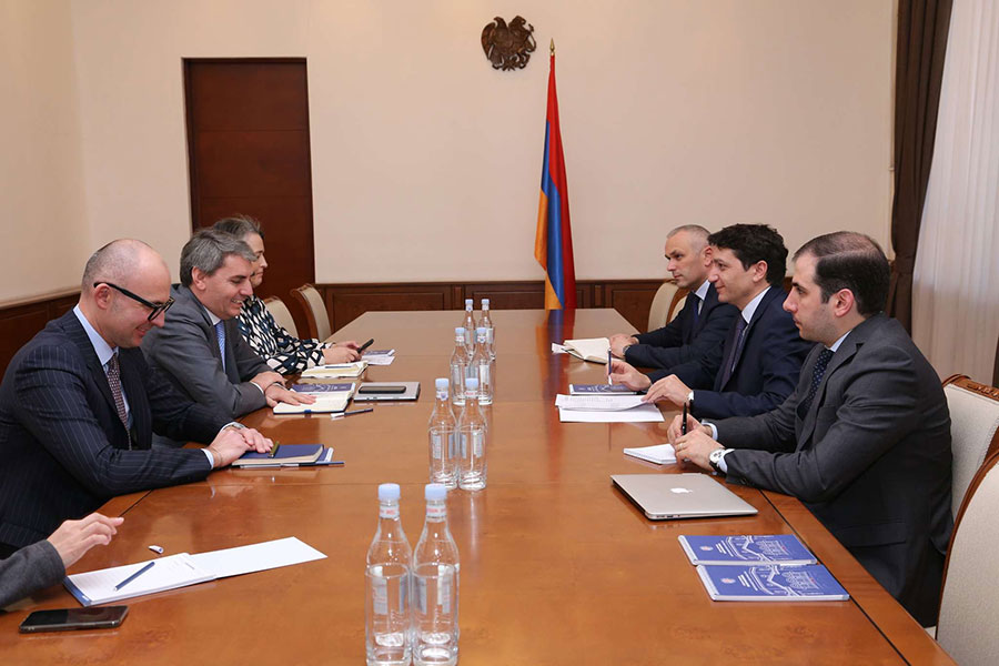 Հանդիպում Եվրոպական ներդրումային բանկի ներկայացուցիչների հետ