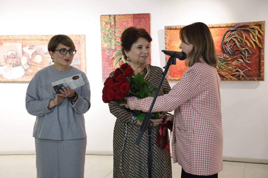 ՀՀ մշակույթի վաստակավոր գործիչ, պրոֆեսոր Սուսաննա Մկրտչյան