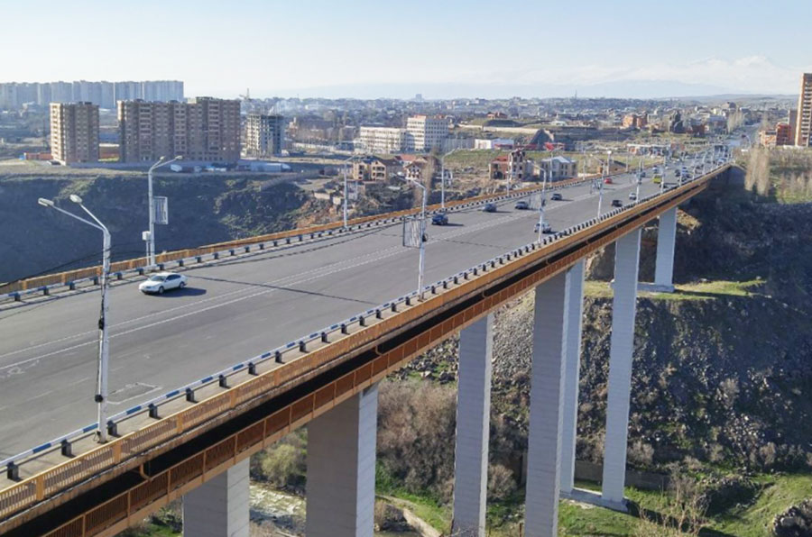 Երեւան, Դավթաշենի կամուրջ