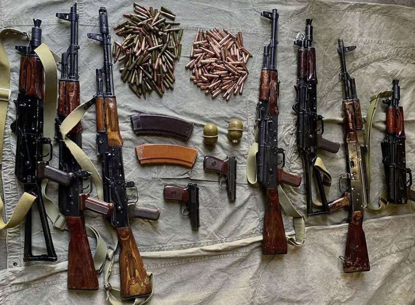 Ռազմական ոստիկանությանը հանձնված զենք-զինամթերքը