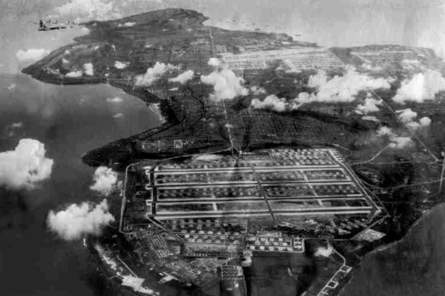 Խաղաղ օվկիանոսի Տինյան կղզում տեղակայված ԱՄՆ հին ավիաբազան