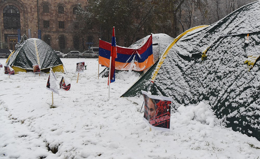 նստացույց, 2020-21