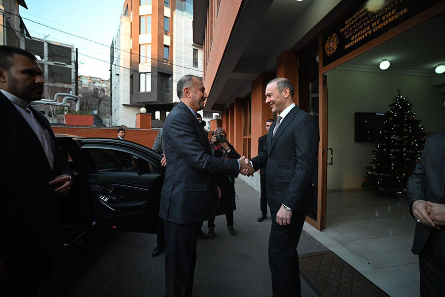 Իրանի արտգորնախարար Հոսեյն Ամիր Աբդոլլահիան, ՀՀ անվտանգության խորհրդի քարտուղար Արմեն Գրիգորյան