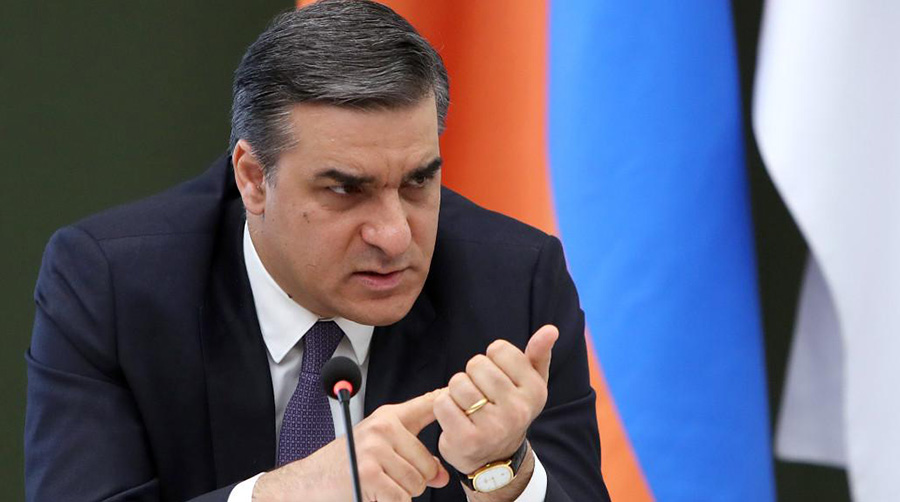 Արման Թաթոյան