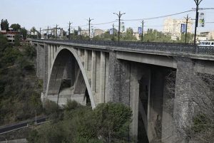 Երեւանի Կիեւյան կամուրջը