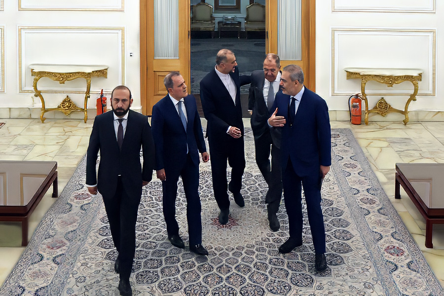 format-3+3 Format 3+3