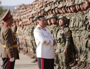 Հյուսիսային Կորեայի առաջնորդ Կիմ Չեն Ըն