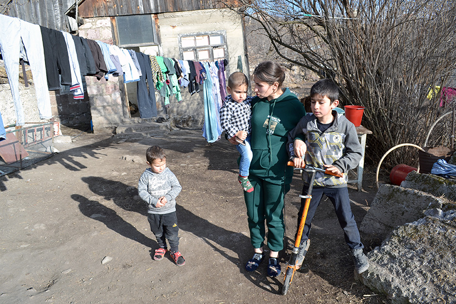 Լուսինե Ծատրյան