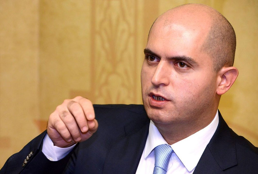 Արմեն Աշոտյան