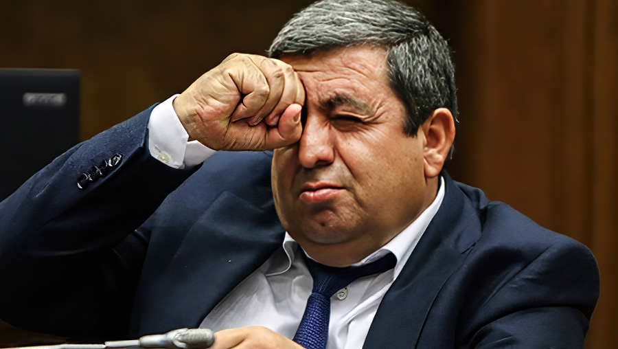 Առաքել Մովսիսյան