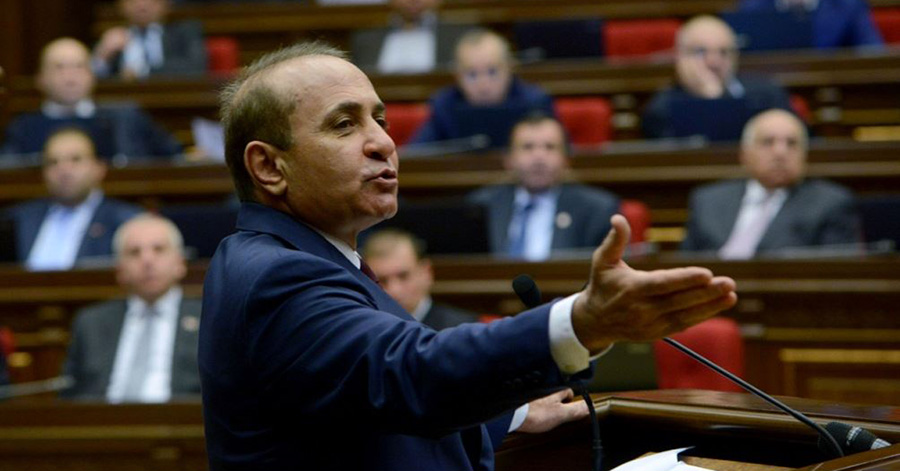 Հովիկ Աբրահամյան